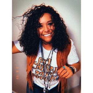 Meet your Posher, Bianca